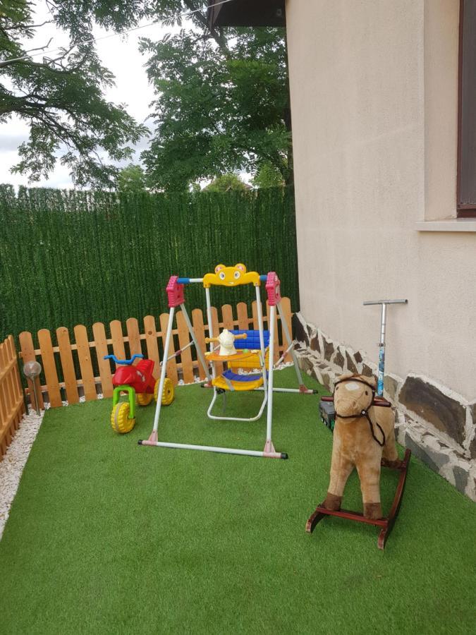 הוילה Tritenii de Jos Casa Ricciotti מראה חיצוני תמונה